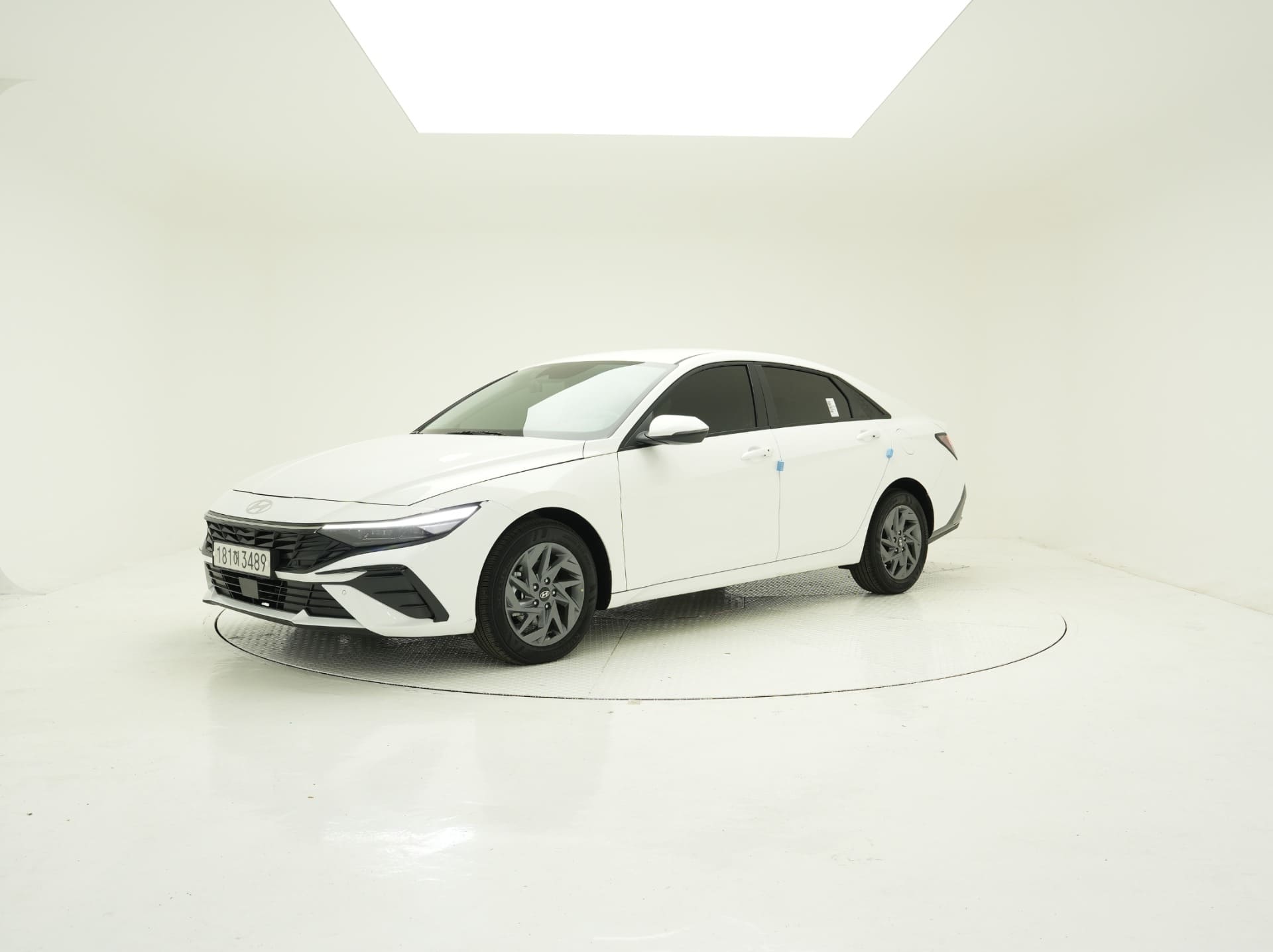 더 뉴 아반떼 CN7